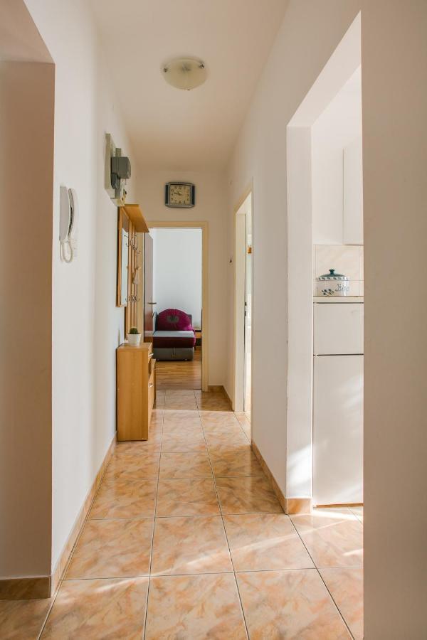Apartments Gracijela Pola Esterno foto